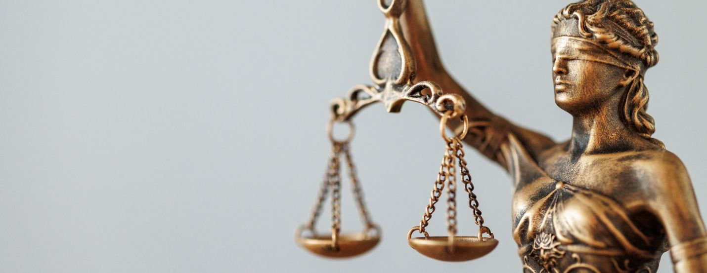 Besoin d’un avocat en droit public au Havre ? Contactez le cabinet d’avocats EMO Avocats
