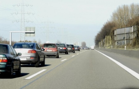 Infraction routière : même si l’infraction semble évidente, le juge pénal doit motiver sa décision, sinon la condamnation qu’il prononce sera sanctionnée et sera sans effet